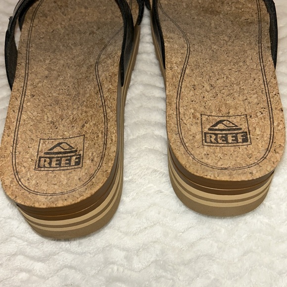 Reef NWOT Cushion Vista Hi Sandals Size 9.5 Women’s in Black Braid - Picture 13 of 16